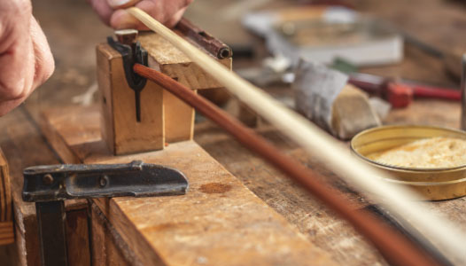 優(yōu)質(zhì)的小提琴弓有什么特點(diǎn)？如何選擇？